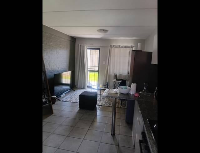 1 BEDROOM PROPERTY TO RENT IN ALRODE